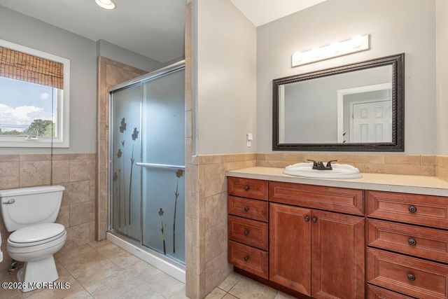 39 Appleton Drive, Hazlet, NJ 07730