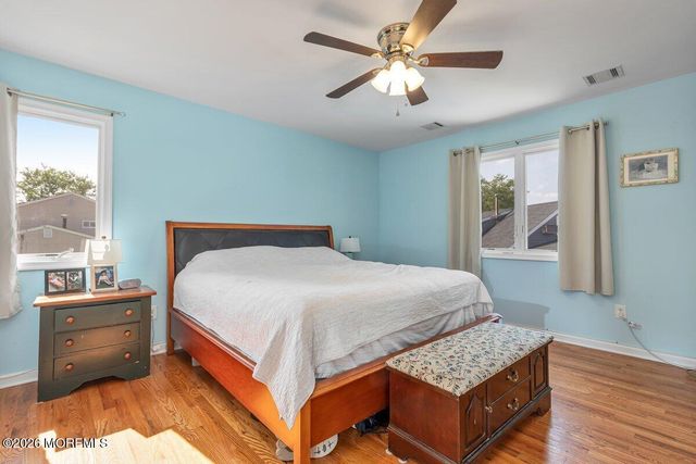 39 Appleton Drive, Hazlet, NJ 07730