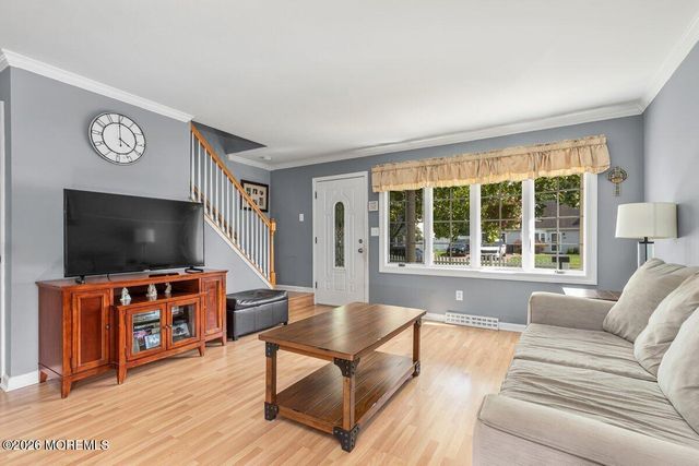 39 Appleton Drive, Hazlet, NJ 07730