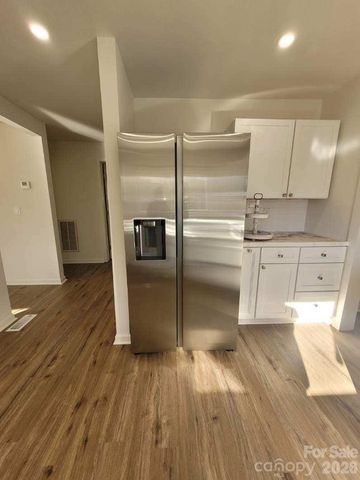 1116 East Drive, Gastonia, NC 28052