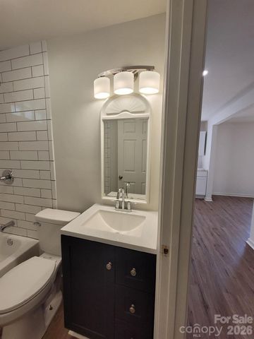 1116 East Drive, Gastonia, NC 28052