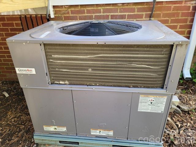 1116 East Drive, Gastonia, NC 28052