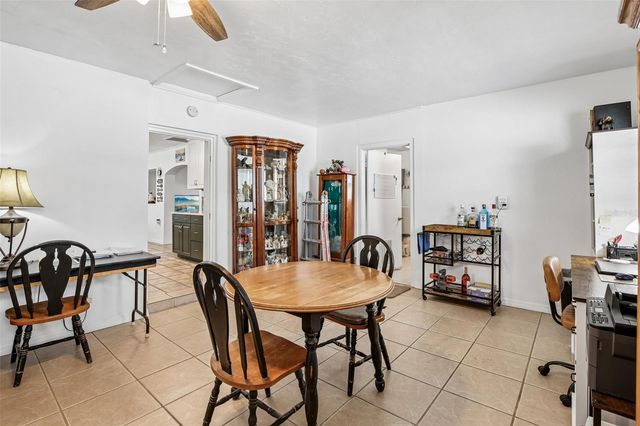 806 BLUE HERON BOULEVARD, Ruskin, FL 33570
