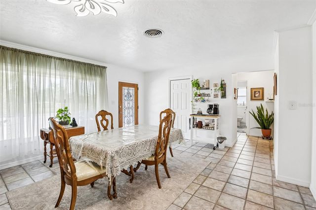 806 BLUE HERON BOULEVARD, Ruskin, FL 33570