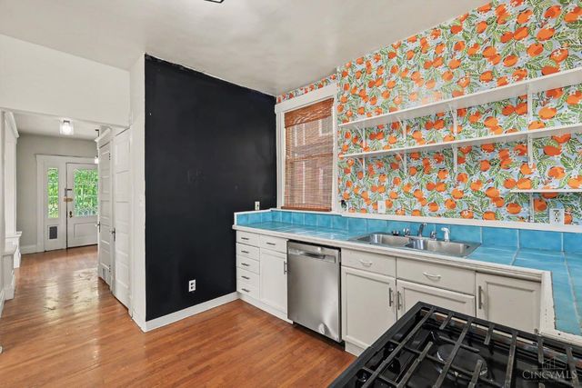 1000 Overlook Avenue, Cincinnati, OH 45238