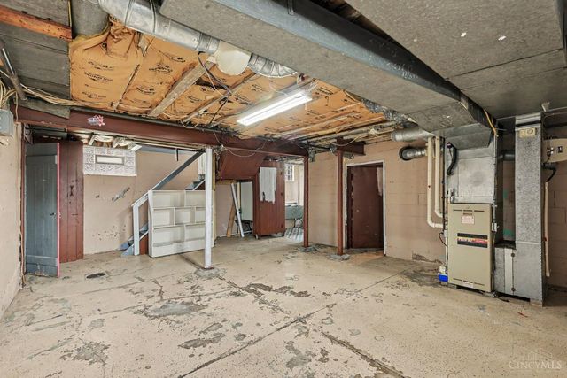 1000 Overlook Avenue, Cincinnati, OH 45238