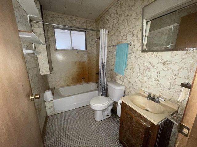 N6855 S LAKE DRIVE, Wild Rose, WI 54984