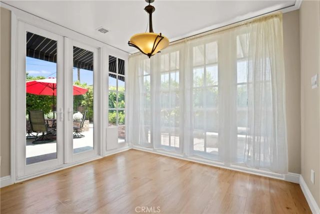 112 N Garfield Place, Monrovia, CA 91016