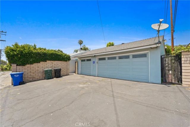 112 N Garfield Place, Monrovia, CA 91016