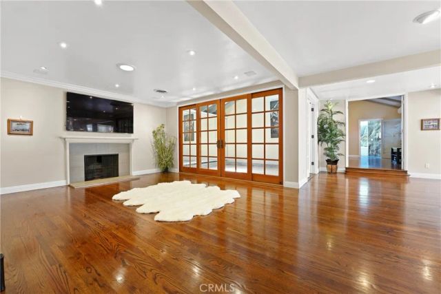 112 N Garfield Place, Monrovia, CA 91016