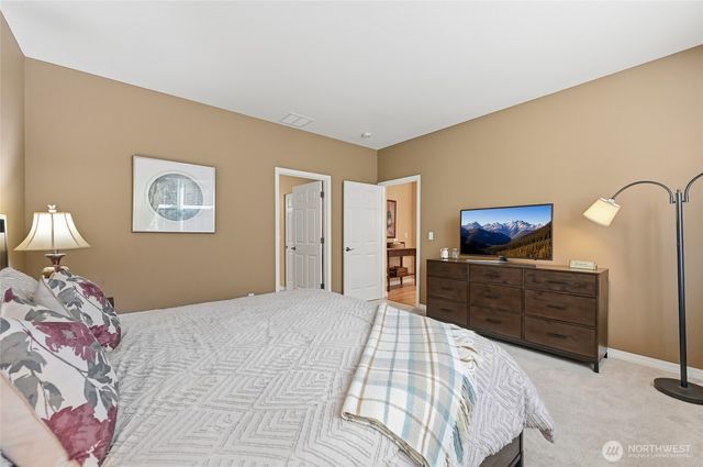 13245 230th Place NE, Redmond, WA 98053
