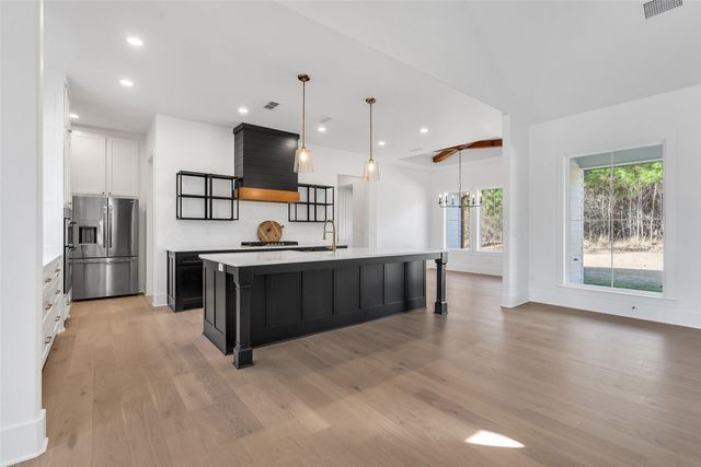 260 S Granite Lane, Hallsville, TX 75650