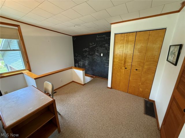 9073 N Shore Drive NE, Mineral City, OH 44656