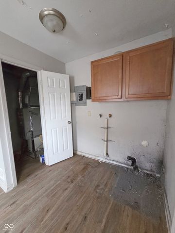 4761 Wellington Avenue, Lawrence, IN 46226