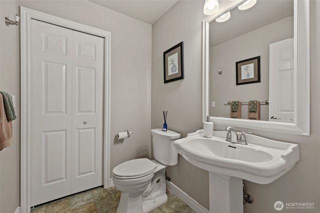 3209 Shelley Hill Rd, Mount Vernon, WA 98274