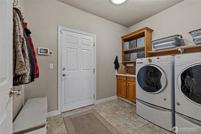 3209 Shelley Hill Rd, Mount Vernon, WA 98274