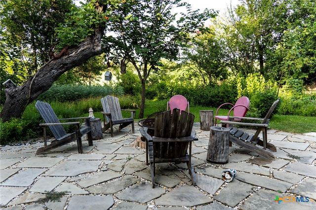 1001 S Ridge Rd., Salado, TX 76571