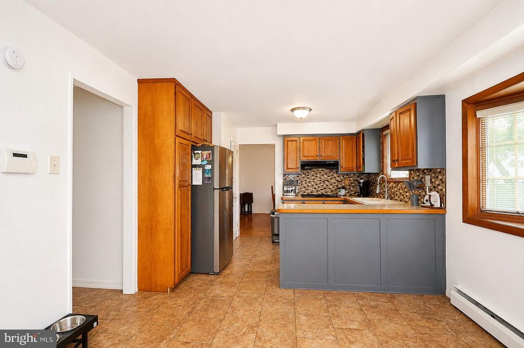 1091 LOG COLLEGE DR, WARMINSTER, PA 18974 — photo 5