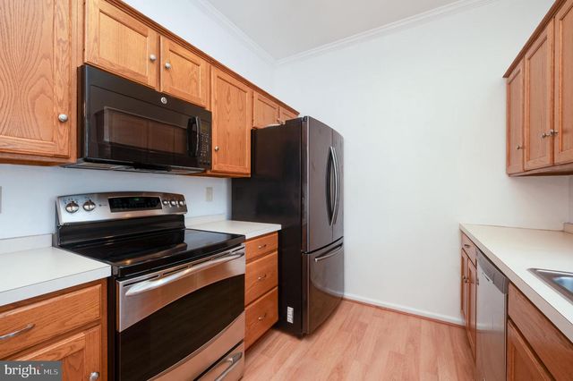 10 CHESTERWOOD CIR, Reading, PA 19607