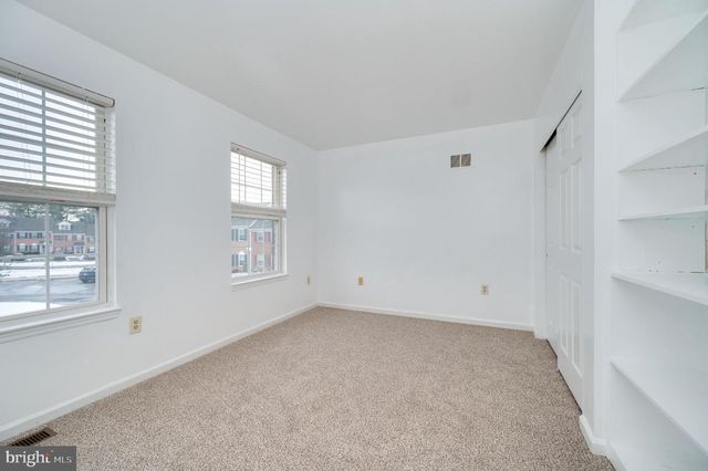 10 CHESTERWOOD CIR, Reading, PA 19607