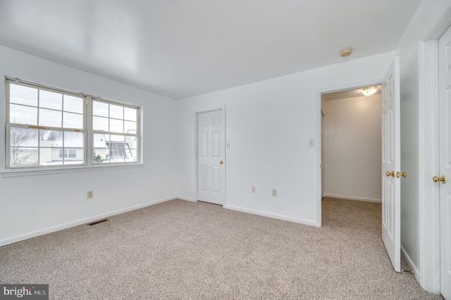 10 CHESTERWOOD CIR, Reading, PA 19607