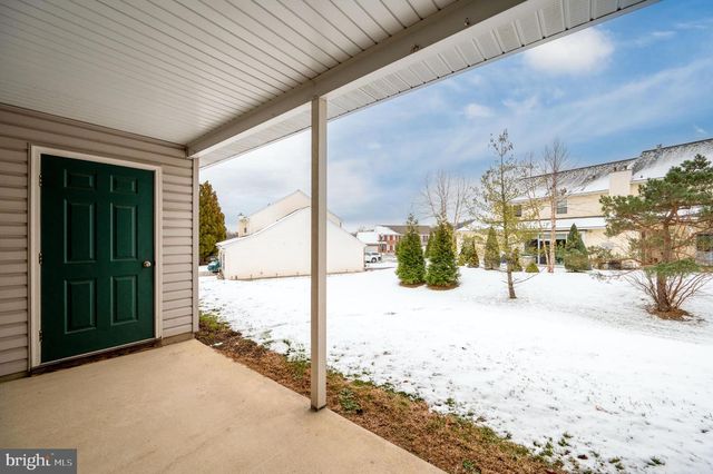 10 CHESTERWOOD CIR, Reading, PA 19607