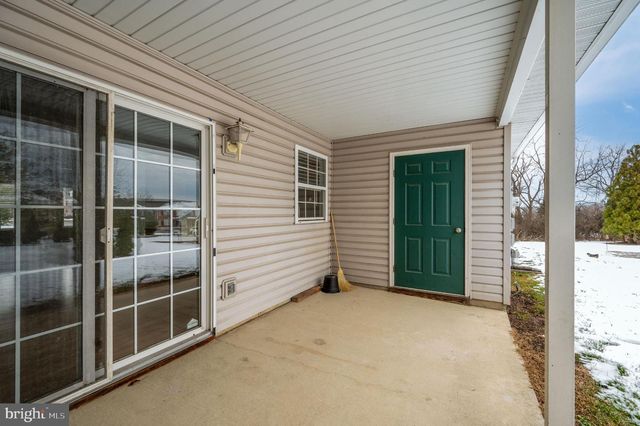 10 CHESTERWOOD CIR, Reading, PA 19607