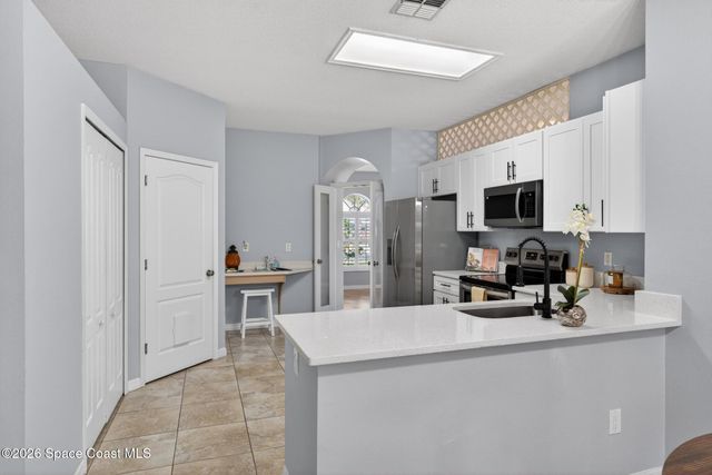 1850 Emerald Green Circle, Oviedo, FL 32765