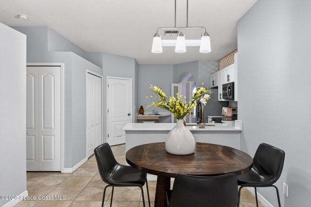 1850 Emerald Green Circle, Oviedo, FL 32765