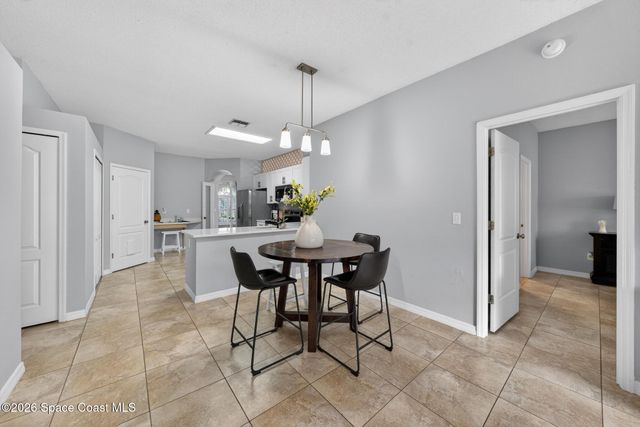 1850 Emerald Green Circle, Oviedo, FL 32765