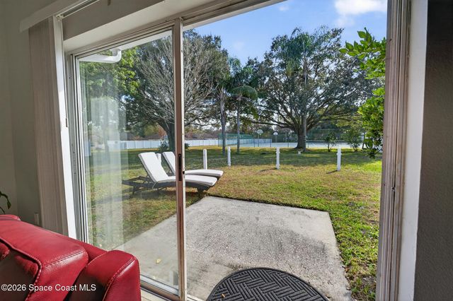 1850 Emerald Green Circle, Oviedo, FL 32765