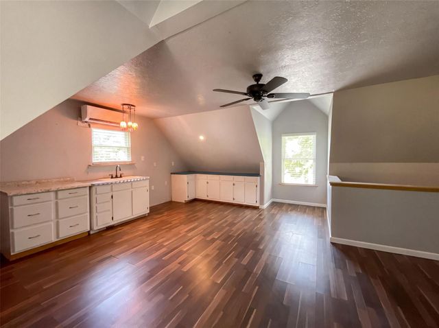 70 Rustling Oaks Street, Coldspring, TX 77331