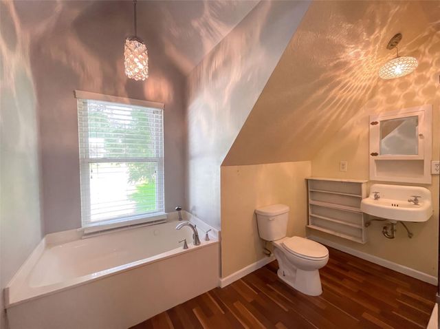 70 Rustling Oaks Street, Coldspring, TX 77331