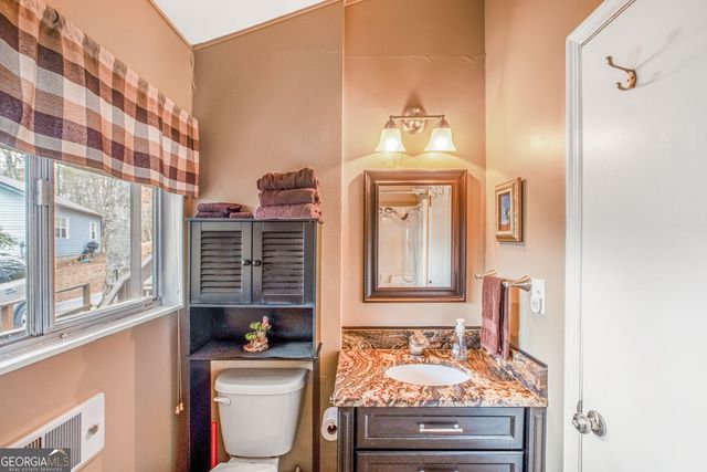 9 Golf Drive Drive, Clayton, GA 30525