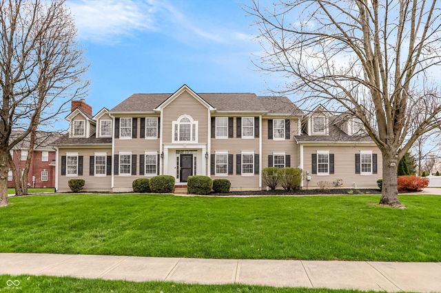 11097 Desert Glen Drive, Fishers, IN 46037