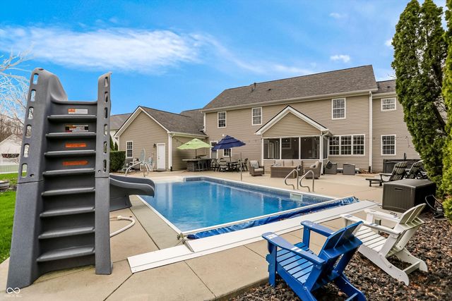 11097 Desert Glen Drive, Fishers, IN 46037
