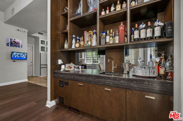 851 Devon Avenue, Los Angeles, CA 90024