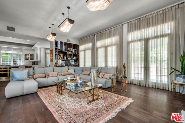 851 Devon Avenue, Los Angeles, CA 90024