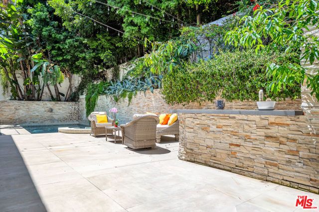 851 Devon Avenue, Los Angeles, CA 90024