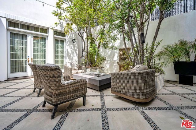 851 Devon Avenue, Los Angeles, CA 90024