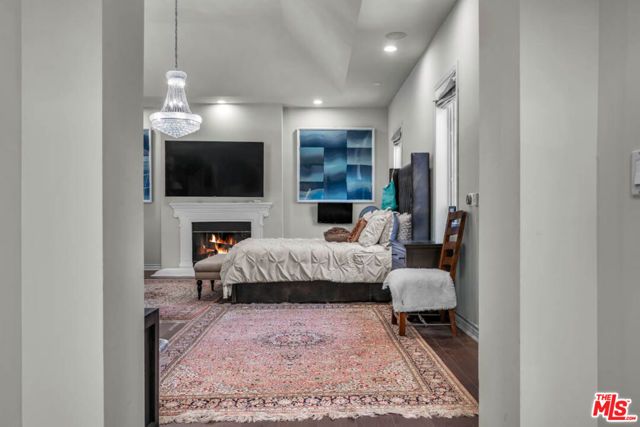 851 Devon Avenue, Los Angeles, CA 90024