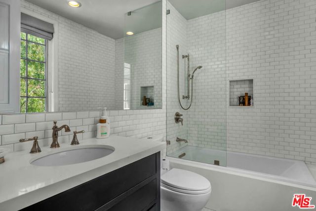 851 Devon Avenue, Los Angeles, CA 90024