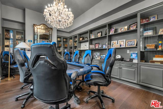 851 Devon Avenue, Los Angeles, CA 90024