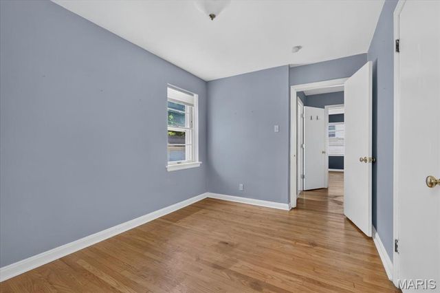 7324 Northmoor Drive, St Louis, MO 63105