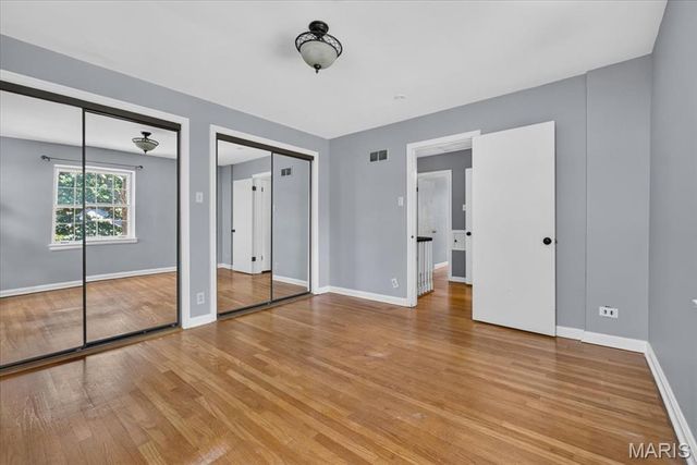 7324 Northmoor Drive, St Louis, MO 63105