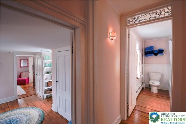 52 River Road, Tinicum Twp, PA 18947