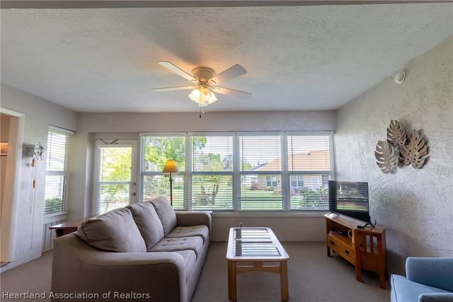 247 Brentwood Drive N, Lake Placid, FL 33852