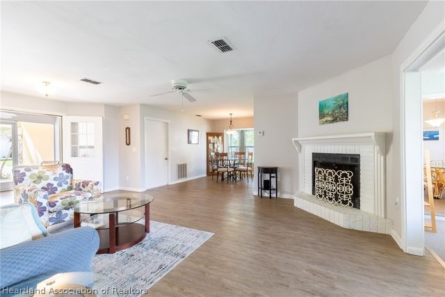 247 Brentwood Drive N, Lake Placid, FL 33852