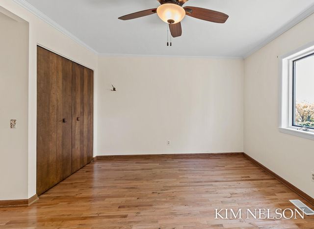 925 S Lake Street, Whitehall, MI 49461