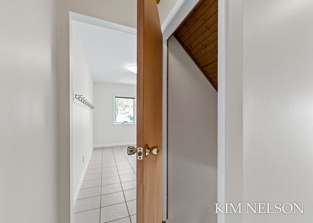 925 S Lake Street, Whitehall, MI 49461